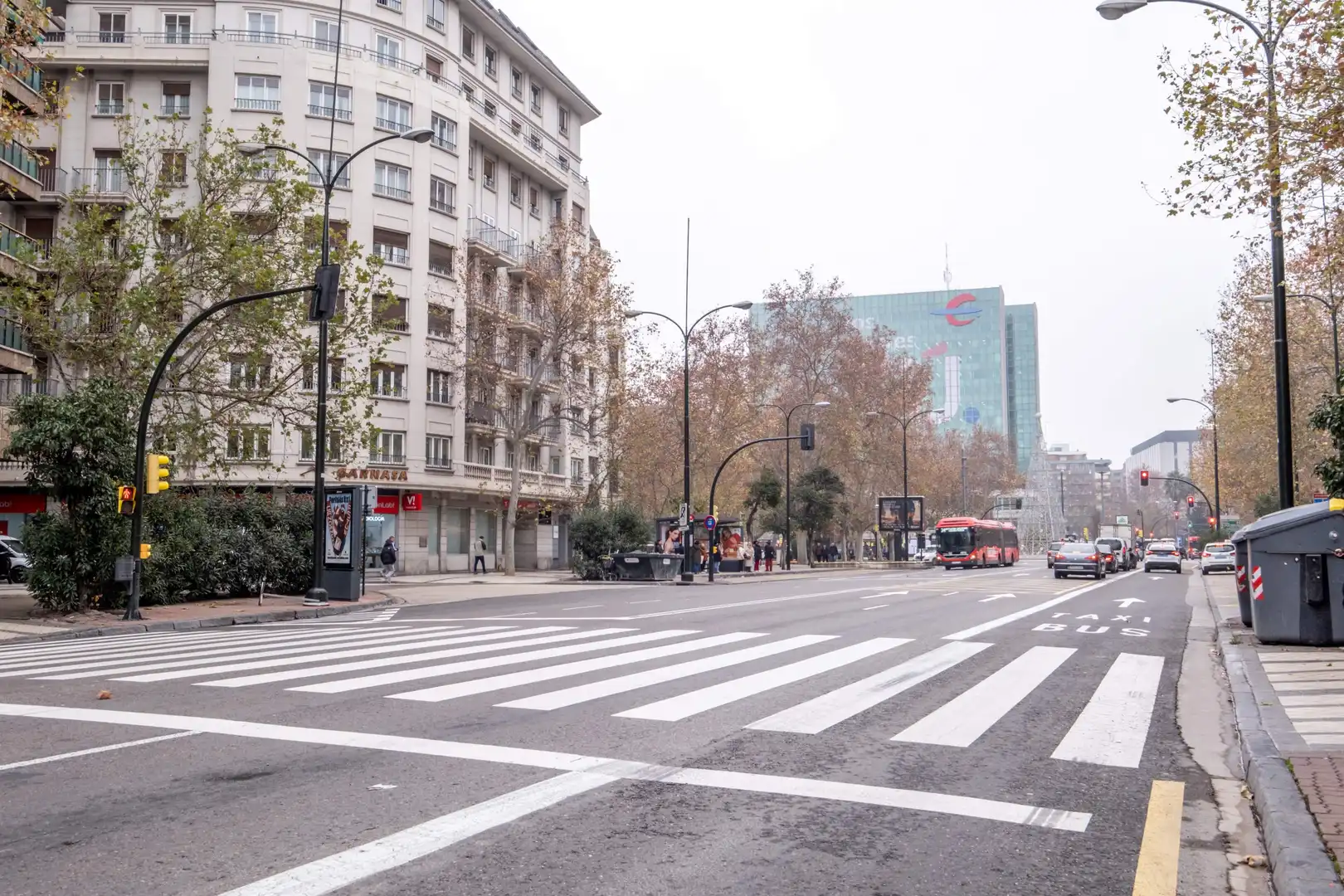Vista exterior de Oficina de lloguer en Valencia