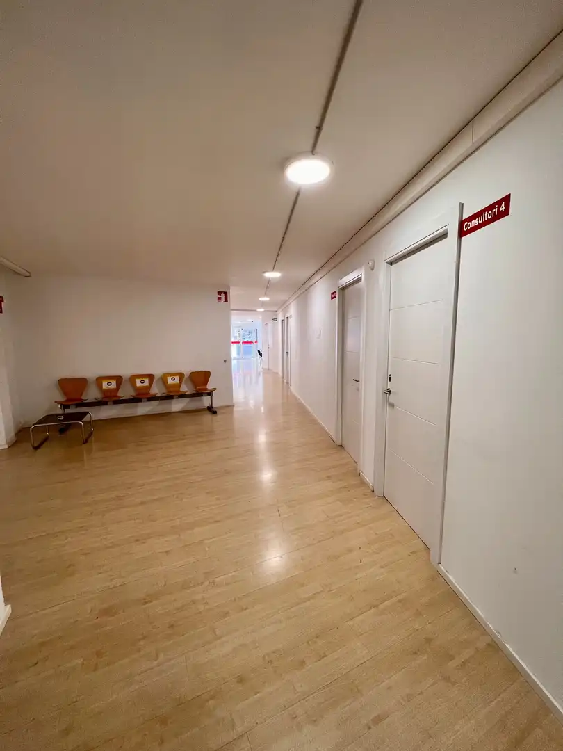 Business premises to rent in Palau, imagen 4