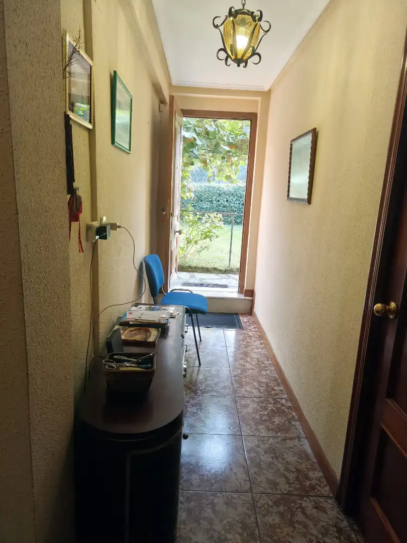Casa aparellada amb terrassa en venda a Calle Real 5, imagen 6