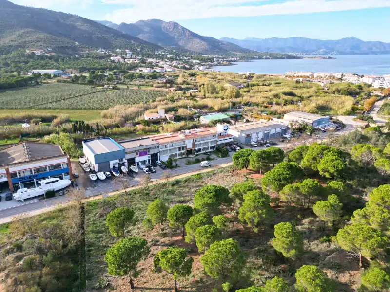 Edifici en venda a N/A, El Port de la Selva