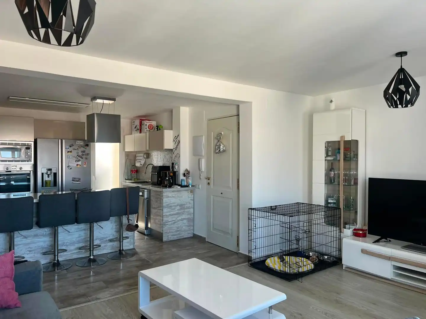 Sala d'estar de Pis en venda en Ontinyent amb Aire condicionat, Parquet i Balcó