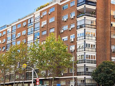 Piso con ascensor en venta en Avenida del Mediterráneo