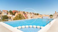 Swimming pool of Single-family semi-detached for sale in Chiva  with Air Conditioner, Heating and Private garden