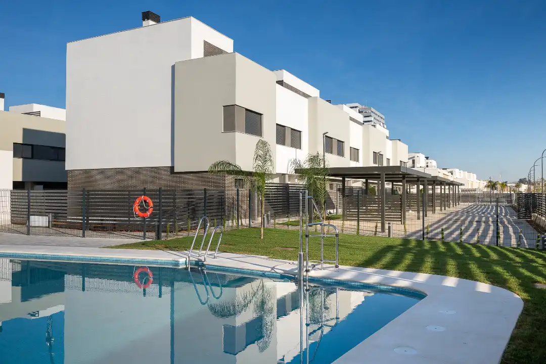 Xalet amb piscina en venda a Parcela R Sector SUSDBP "Palmas Altas Sur" Sevilla, imagen 4