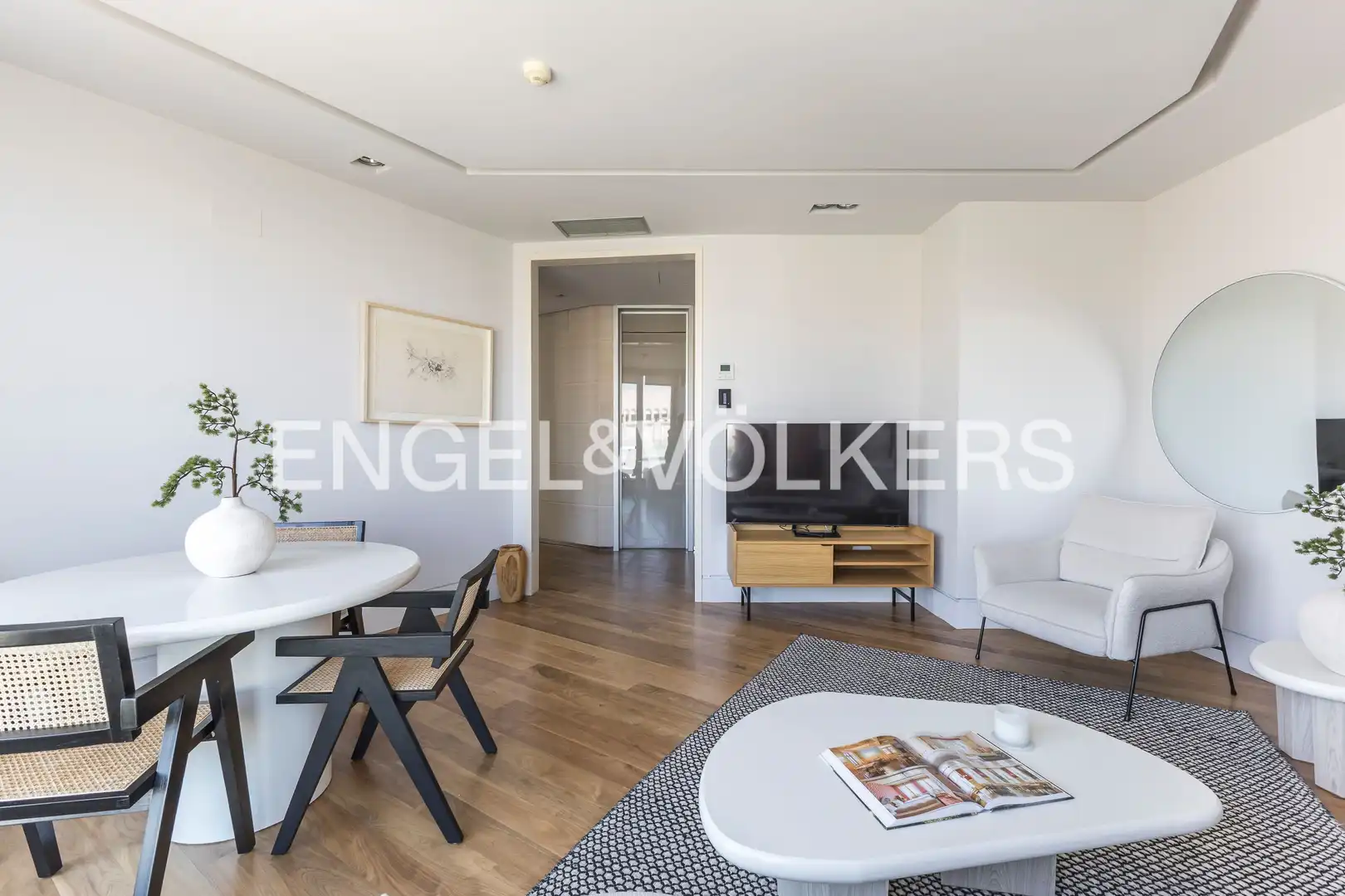 Sala d'estar de Pis de lloguer en Madrid amb Aire condicionat, Calefacció i Parquet