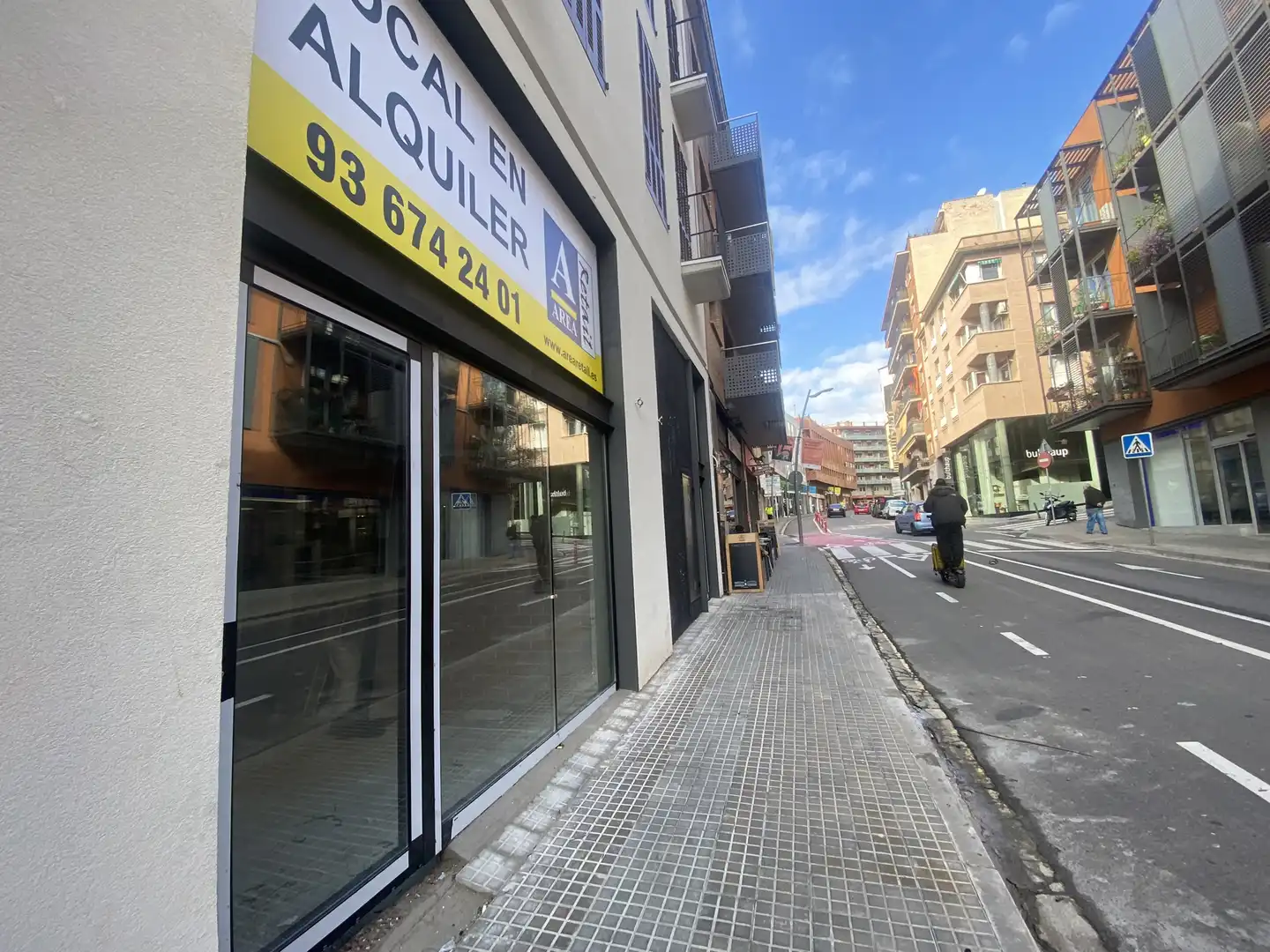 Außenansicht von Geschaftsraum zur Miete in Sant Cugat del Vallès