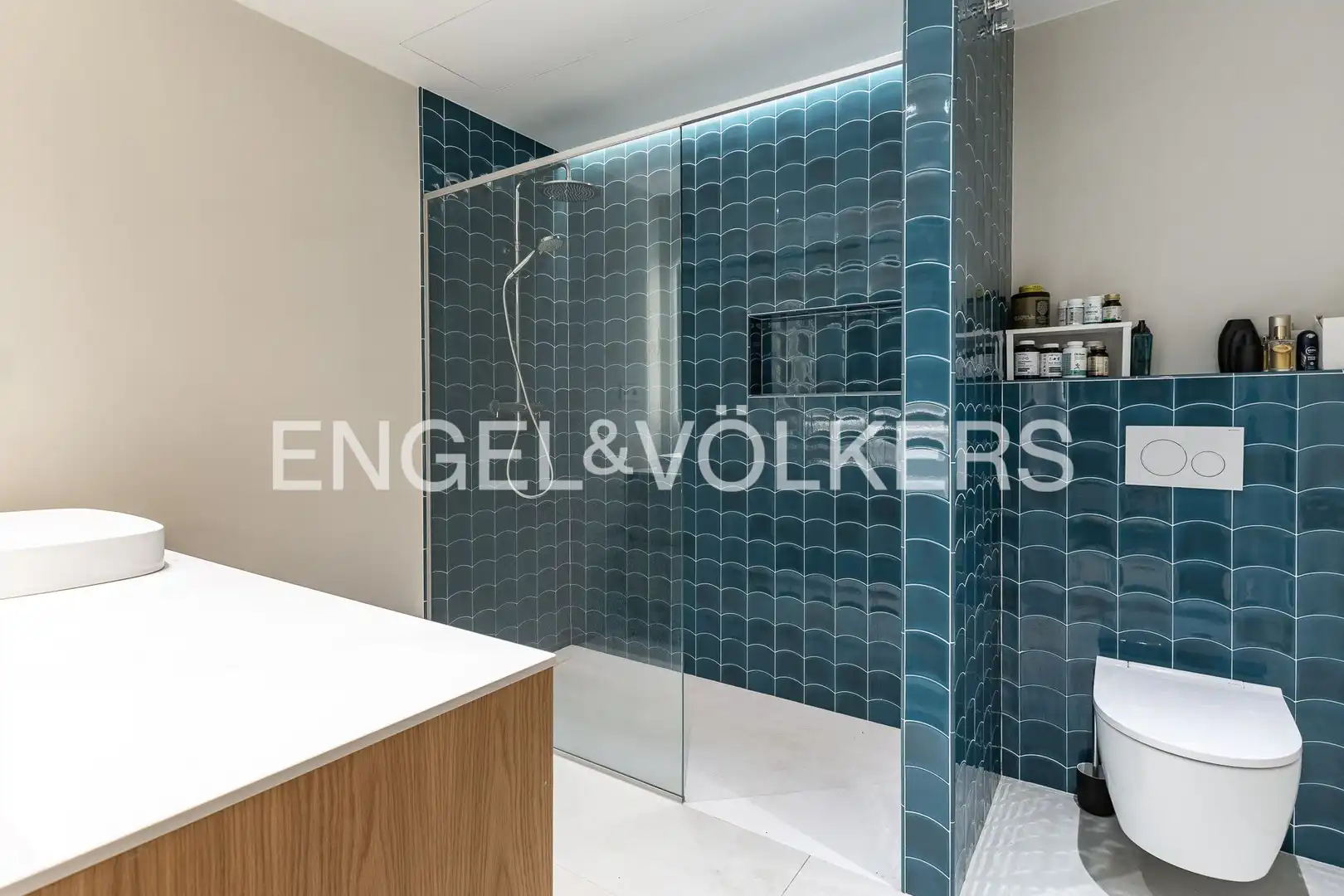 Bathroom of Flat for sale in Barcelona  with Air Conditioner, Heating and Parquet flooring