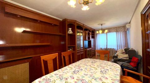 Foto 4 de Pis en venda a Calle de Alzola, Orcasitas, Madrid