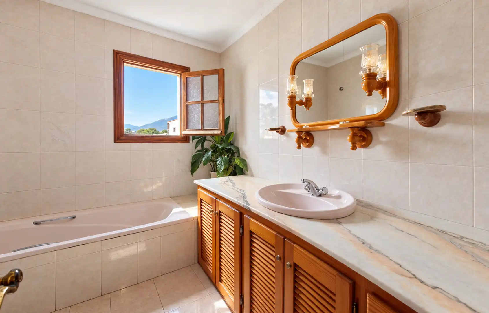 Casa aparellada en venda a Estepona Pueblo, imagen 34