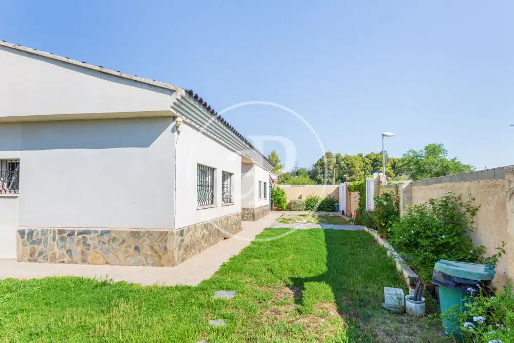 Exterior view of Houses for sale in Olocau  with Air Conditioner, Heating and Private garden