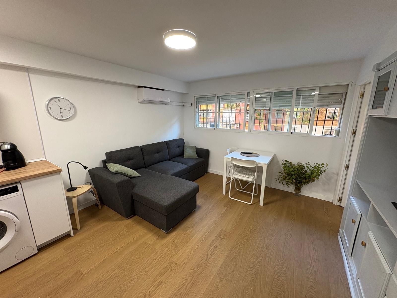 Sala d'estar de Pis en venda en  Córdoba Capital amb Aire condicionat i Calefacció