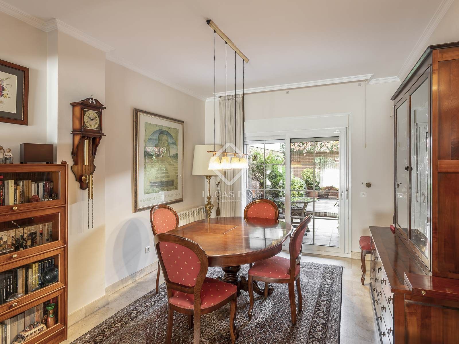 Dining room of House or chalet for sale in  Madrid Capital  with Air Conditioner, Heating and Private garden