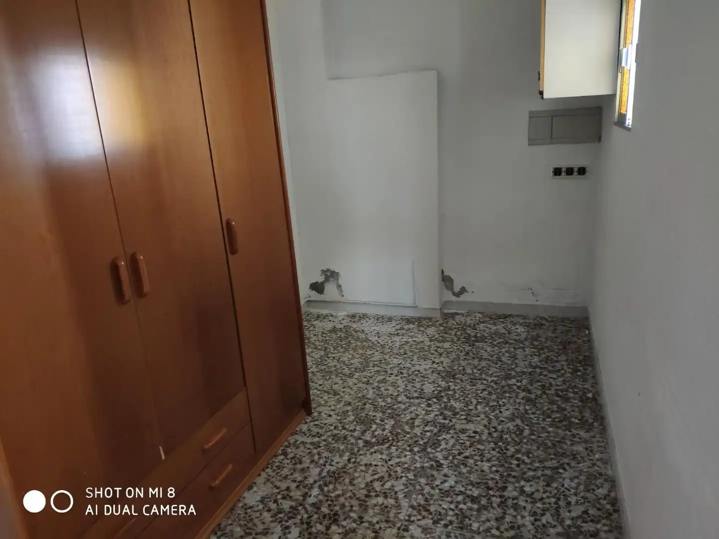 Habitación de Local en venta en Murcia