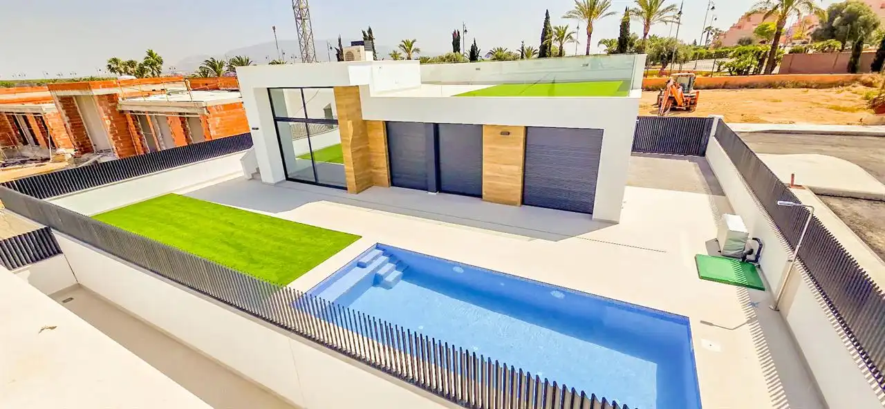 Vista exterior de Casa o chalet en venta en Alhama de Murcia con Jardín privado, Trastero y Piscina