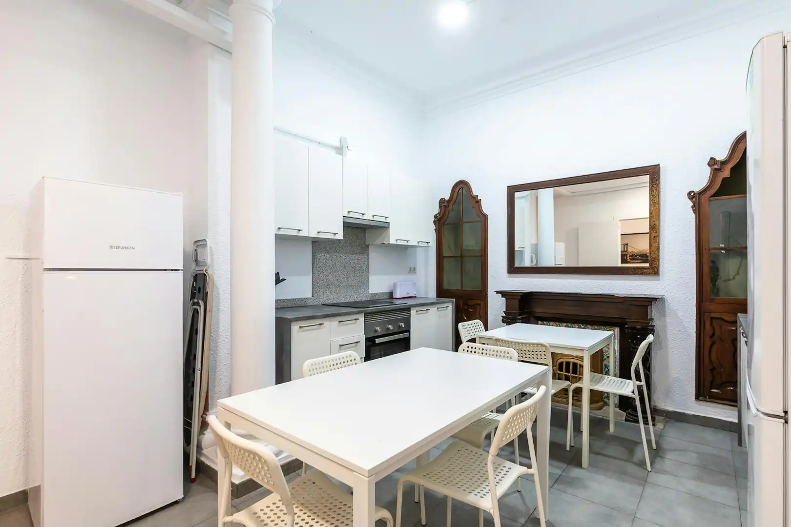 Kitchen of Flat for share in Valencia  with Heating and Washing machine