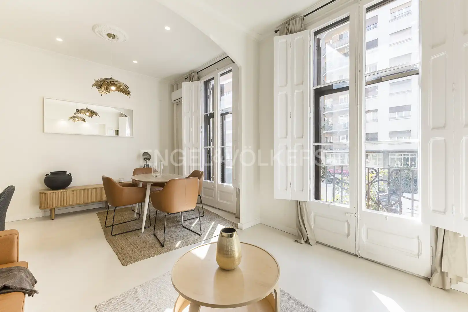 Vista exterior de Piso en venta en Barcelona con Aire acondicionado, Calefacción y Balcón