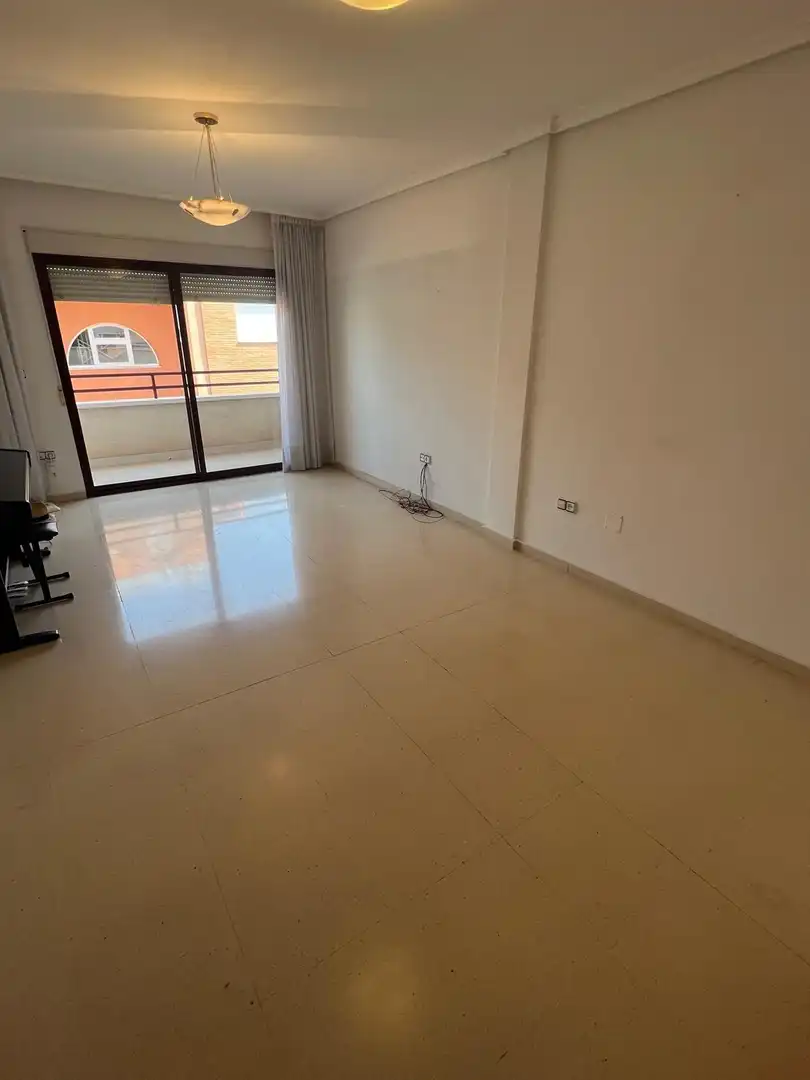 Sala d'estar de Pis en venda en Murcia amb Aire condicionat, Calefacció i Jardí privat