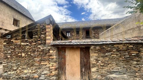 Foto 2 de Casa o xalet en venda a Calle Major, Tírvia, Lleida