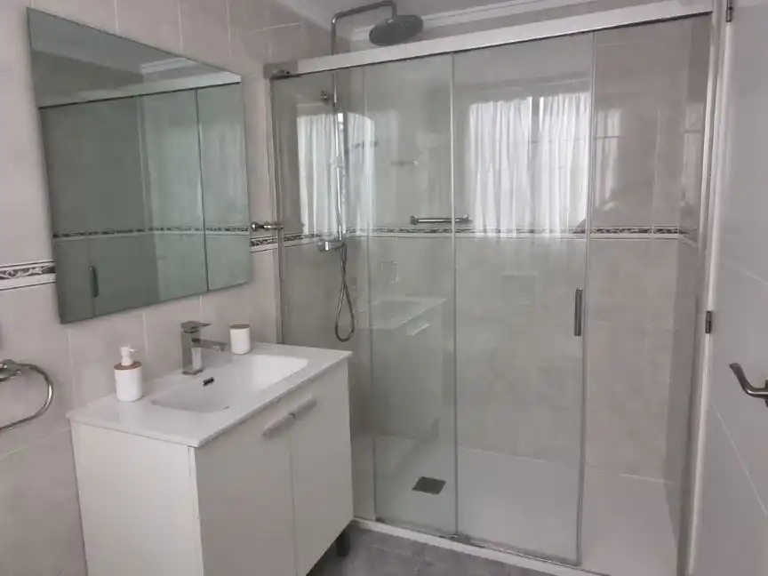 Apartment with pool to rent in Calle Gibraltar 8, imagen 17