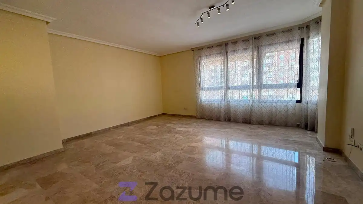 Wohnzimmer von Wohnung zur Miete in Murcia mit Klimaanlage, Heizung und Terrasse