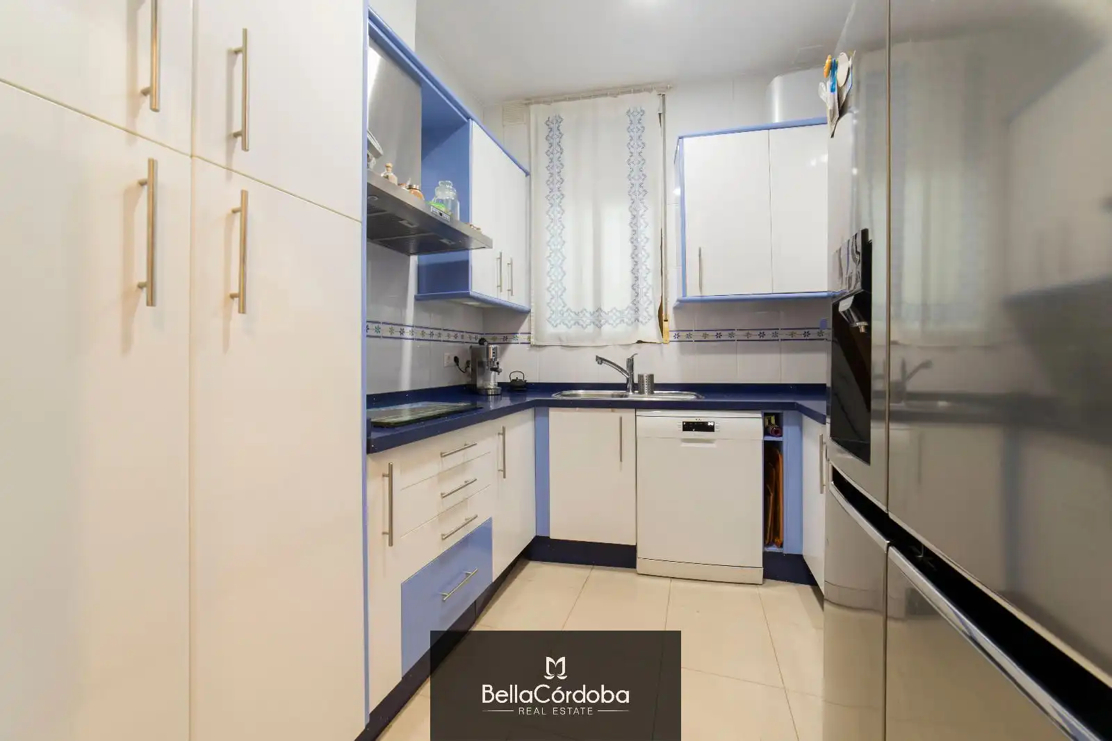 Cocina de Casa adosada en venta en Córdoba con Aire acondicionado, Calefacción y Terraza