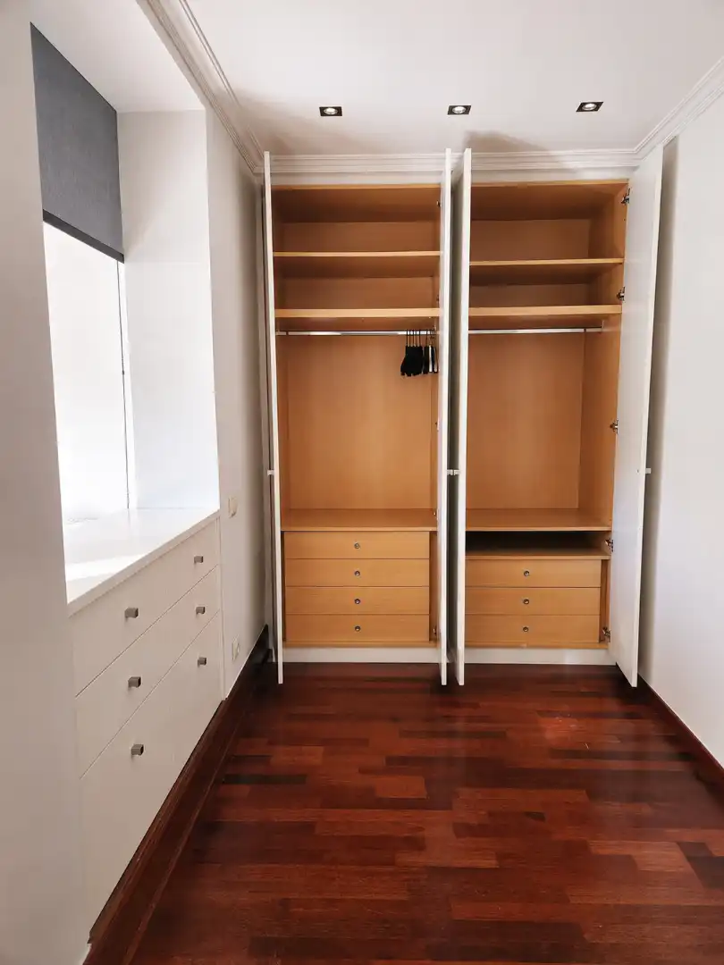 Habitación de Ático en venta en Barcelona con Aire acondicionado, Calefacción y Parquet