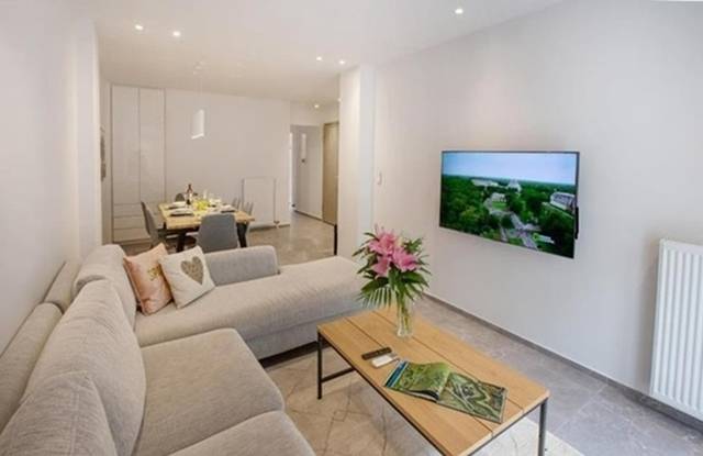 Apartamento en Alquiler en Paseo Sagasta