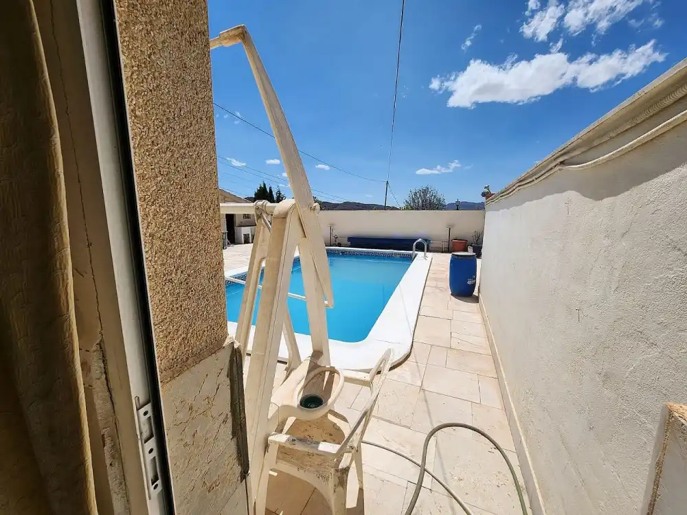 Piscina de Casa o chalet en venta en Algueña
