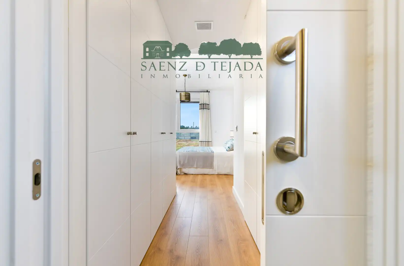 Casa o chalet de alquiler en Dos Hermanas con Aire acondicionado, Calefacción y Jardín privado