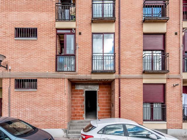 Local comercial en Venta en Enrique Granados (local Drcha), 11 en Tudela de Duero