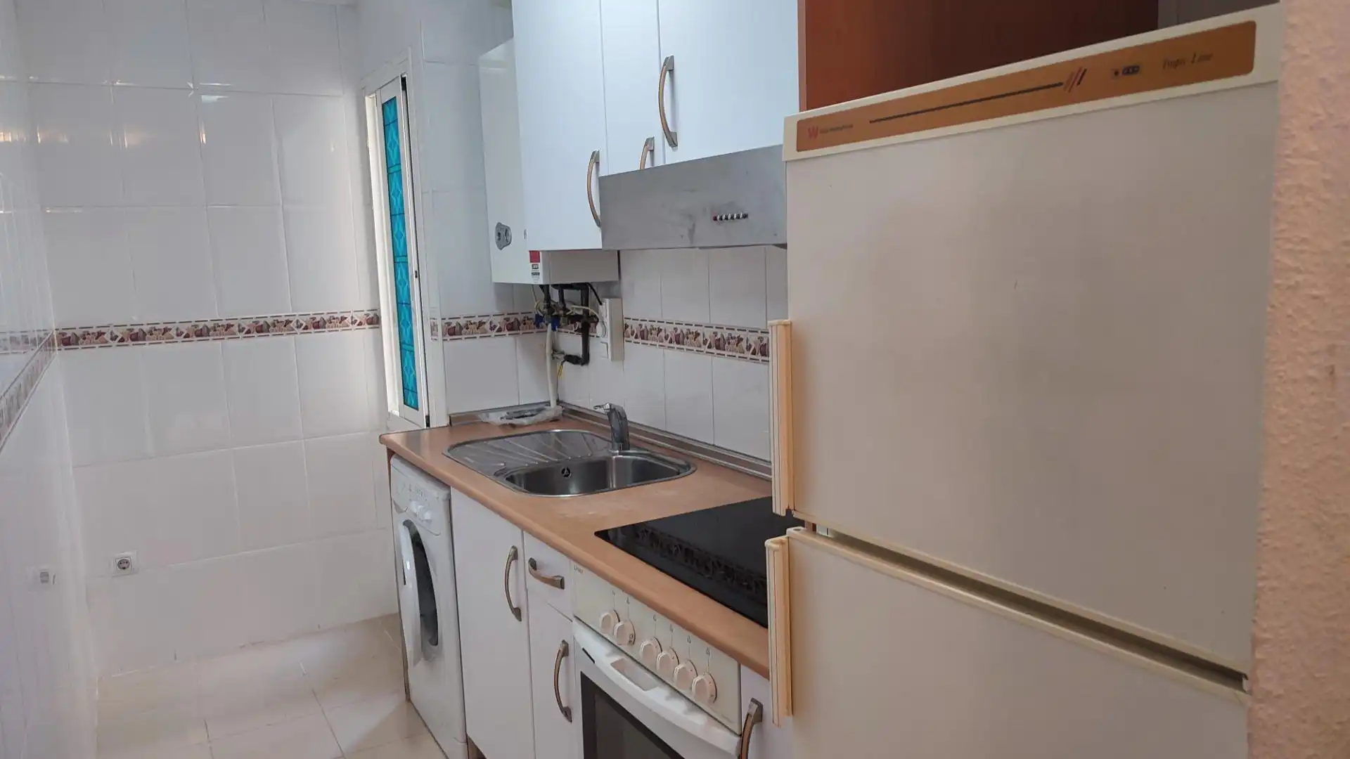 Kitchen of Flat for sale in Zaragoza  with Heating