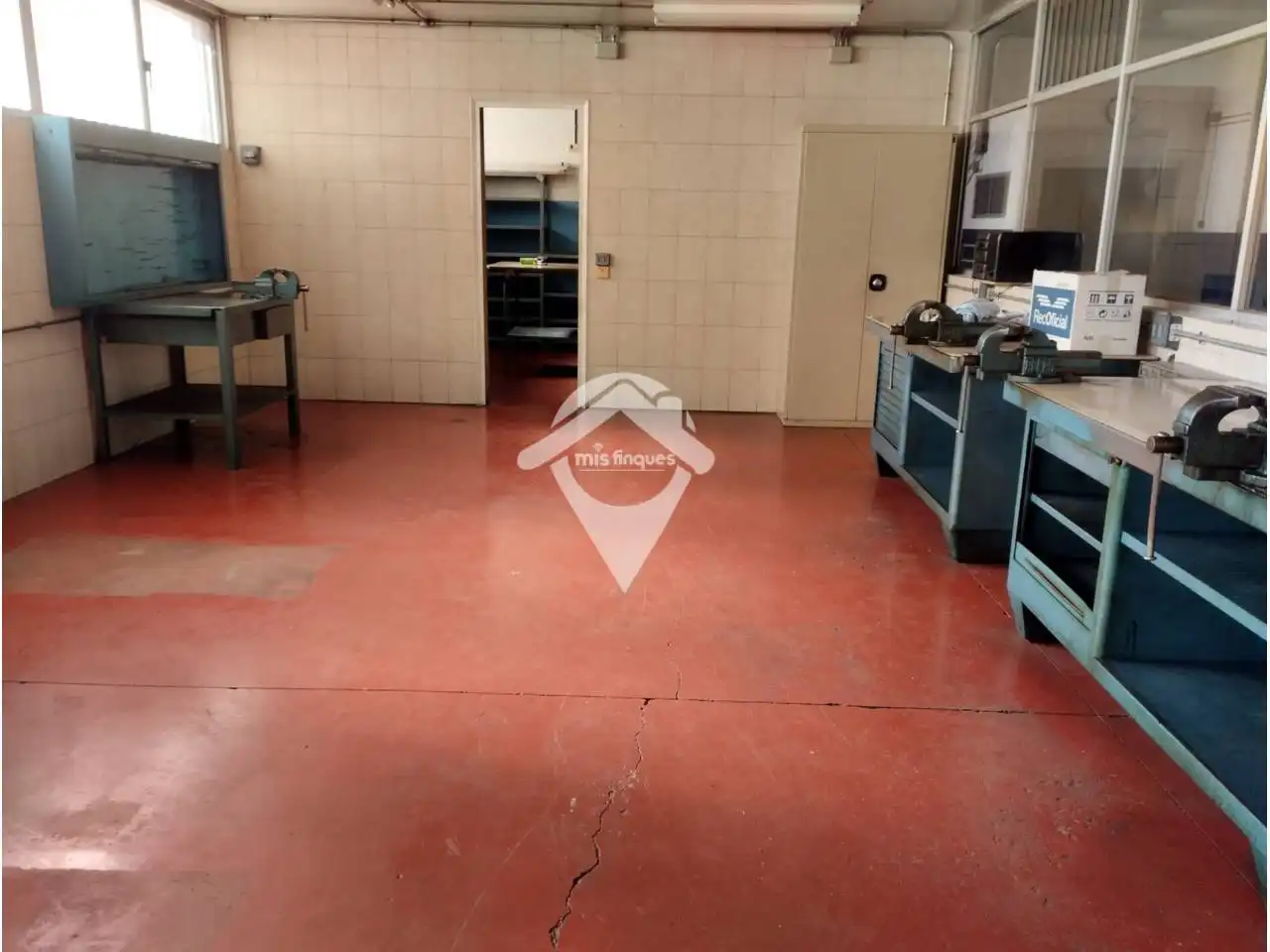 Nave industrial de alquiler en Sant Quirze del Vallès con Alarma