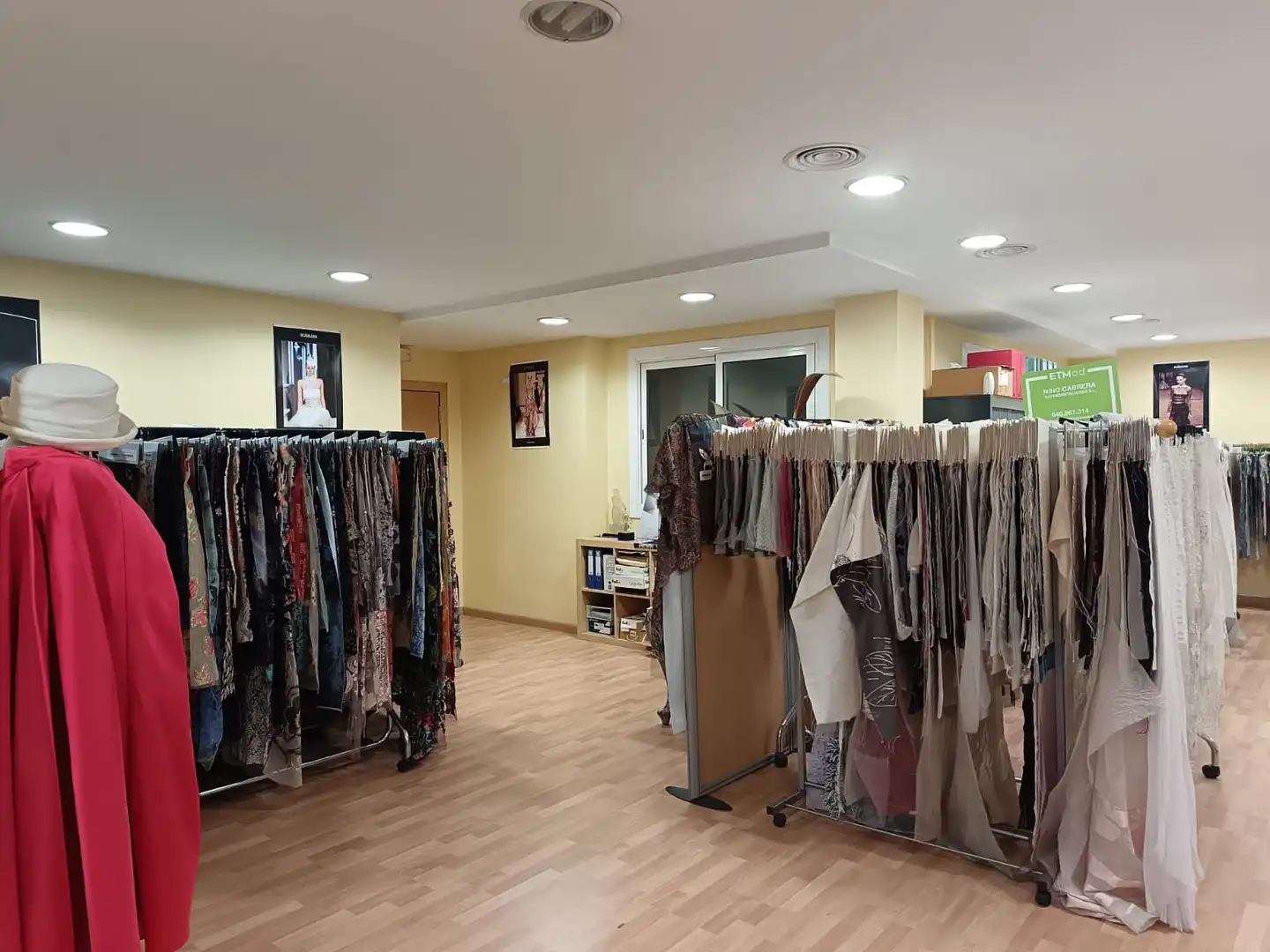 Oficina en venda en Barcelona amb Moblat