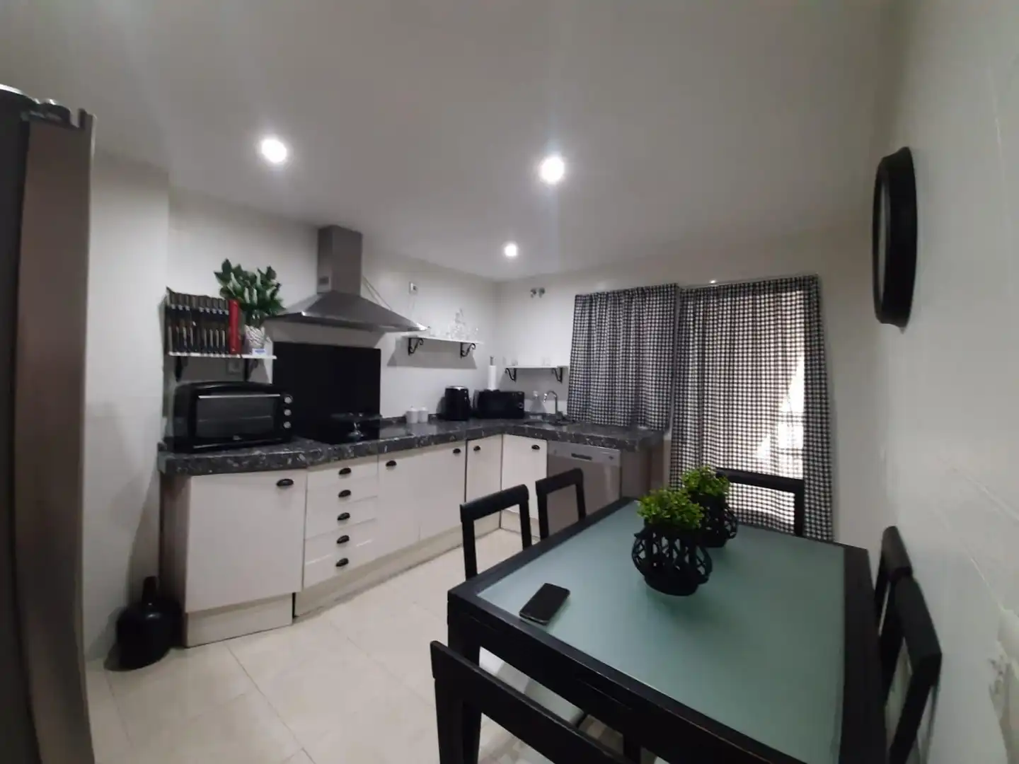 Küche von Wohnung zum Verkauf in Casar de Cáceres mit Klimaanlage, Terrasse und Balkon