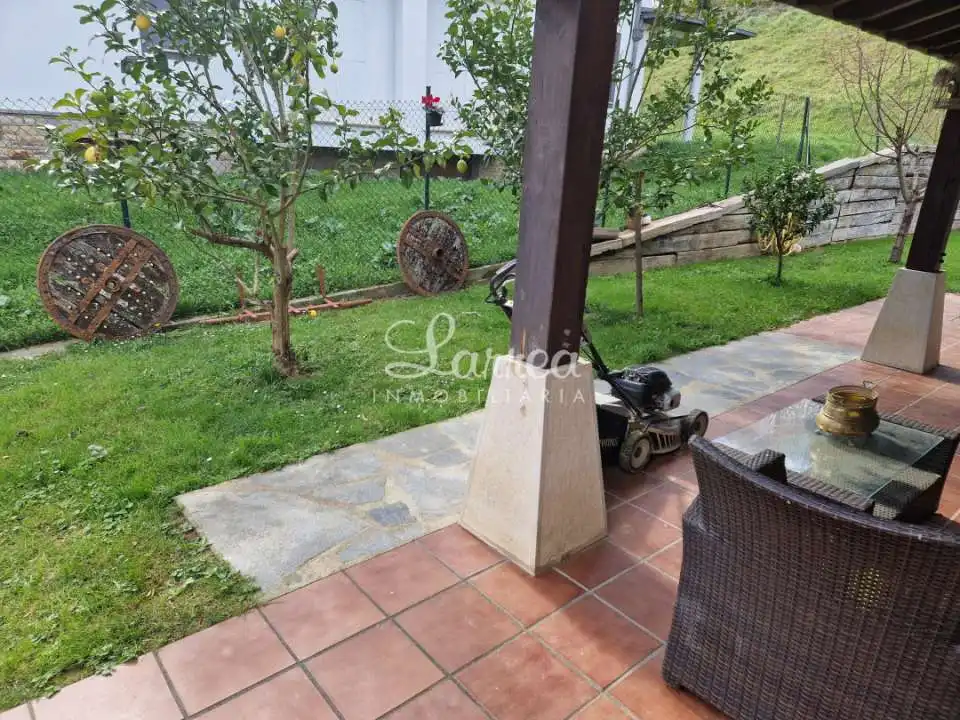Garden of Detached homes for sale in Areatza  with Heating, Private garden and Storage room