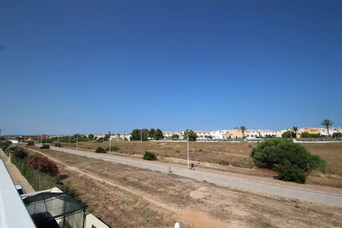 Chalet con piscina en venta en Avenida de las urracas 1, imagen 20