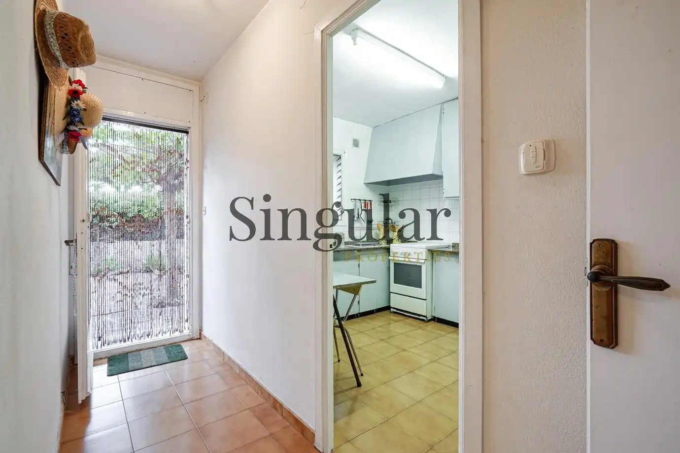 Dormitori de Casa o xalet en venda en Castelldefels amb Jardí privat i Terrassa