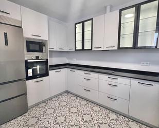 Kitchen of Flat to rent in  Madrid Capital  with Air Conditioner and Terrace