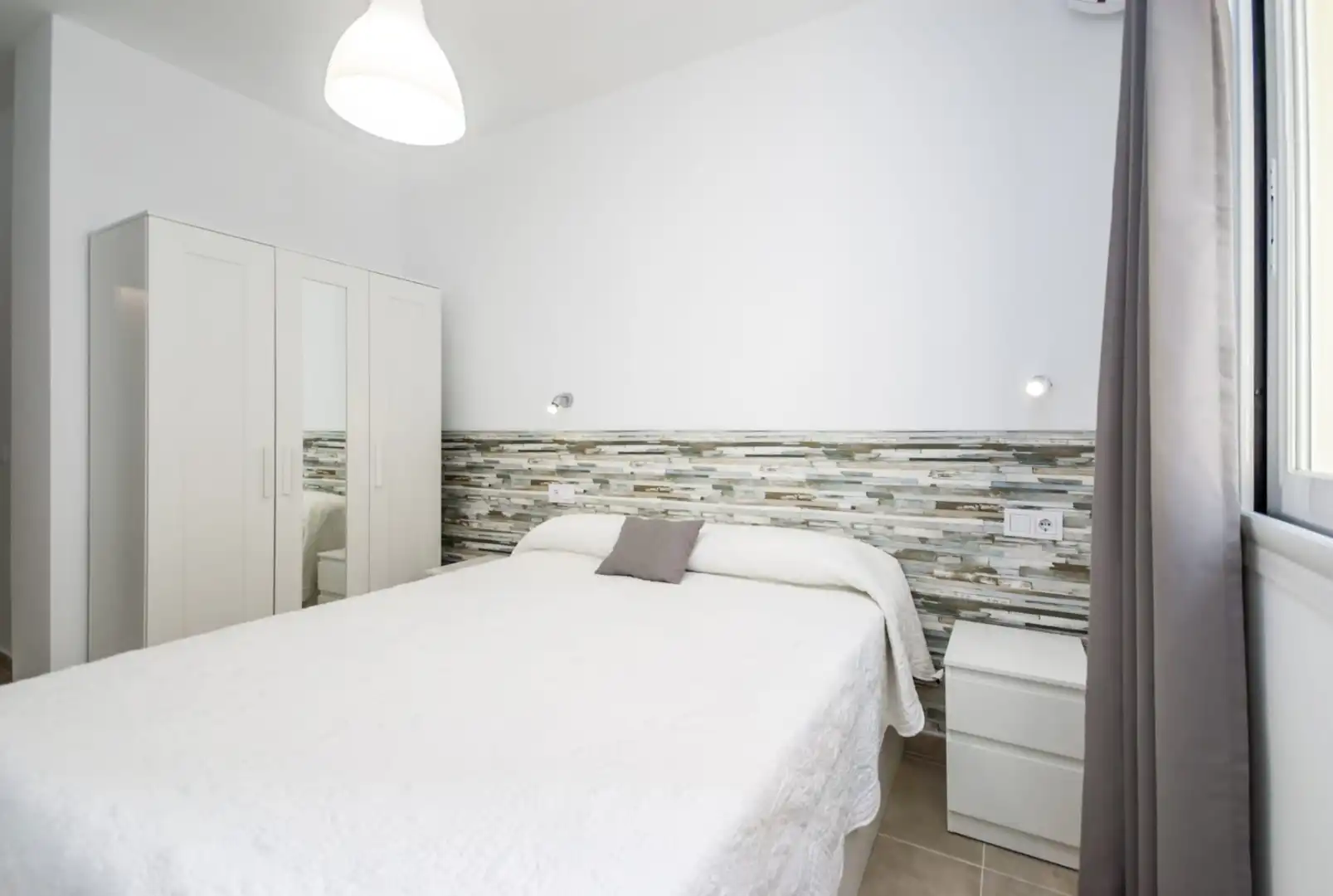Dormitori de Pis en venda en Fuengirola amb Piscina comunitària