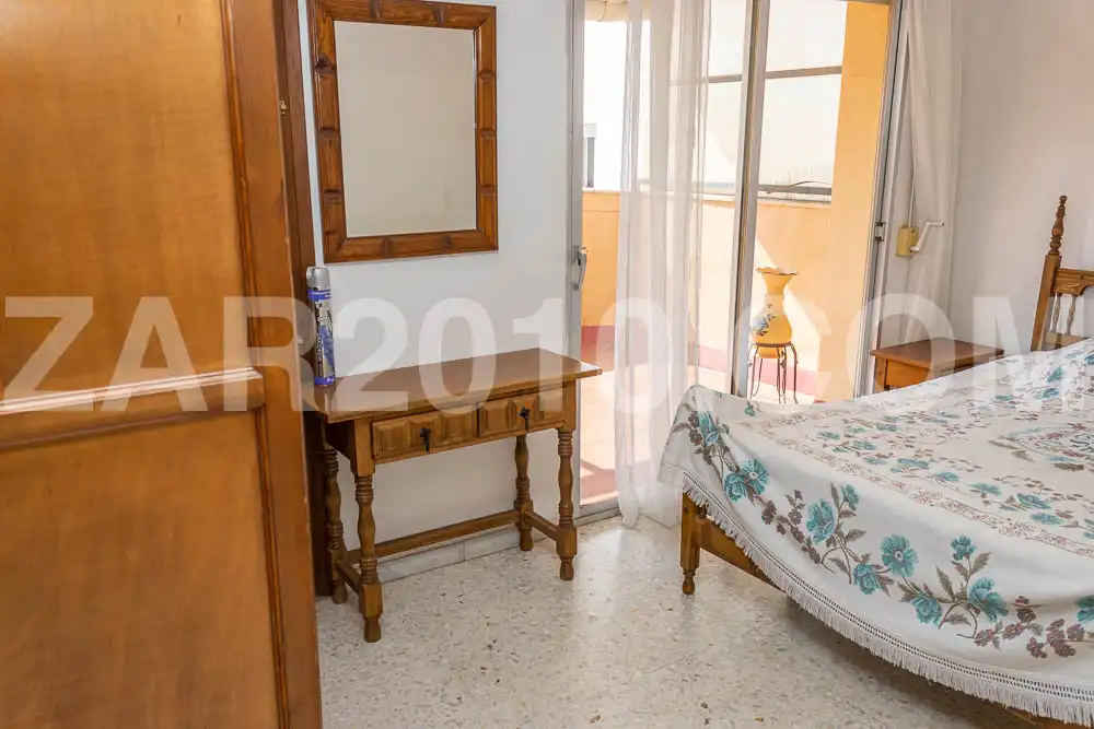 Habitación de Piso en venta en Garrucha con Aire acondicionado, Terraza y Amueblado