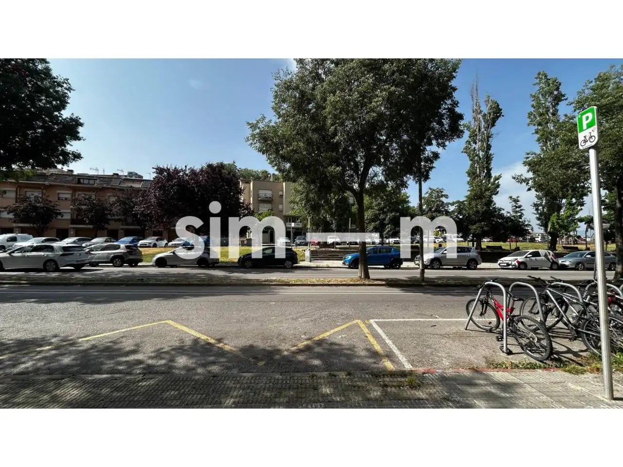 Aparcament de Local de lloguer en Vic