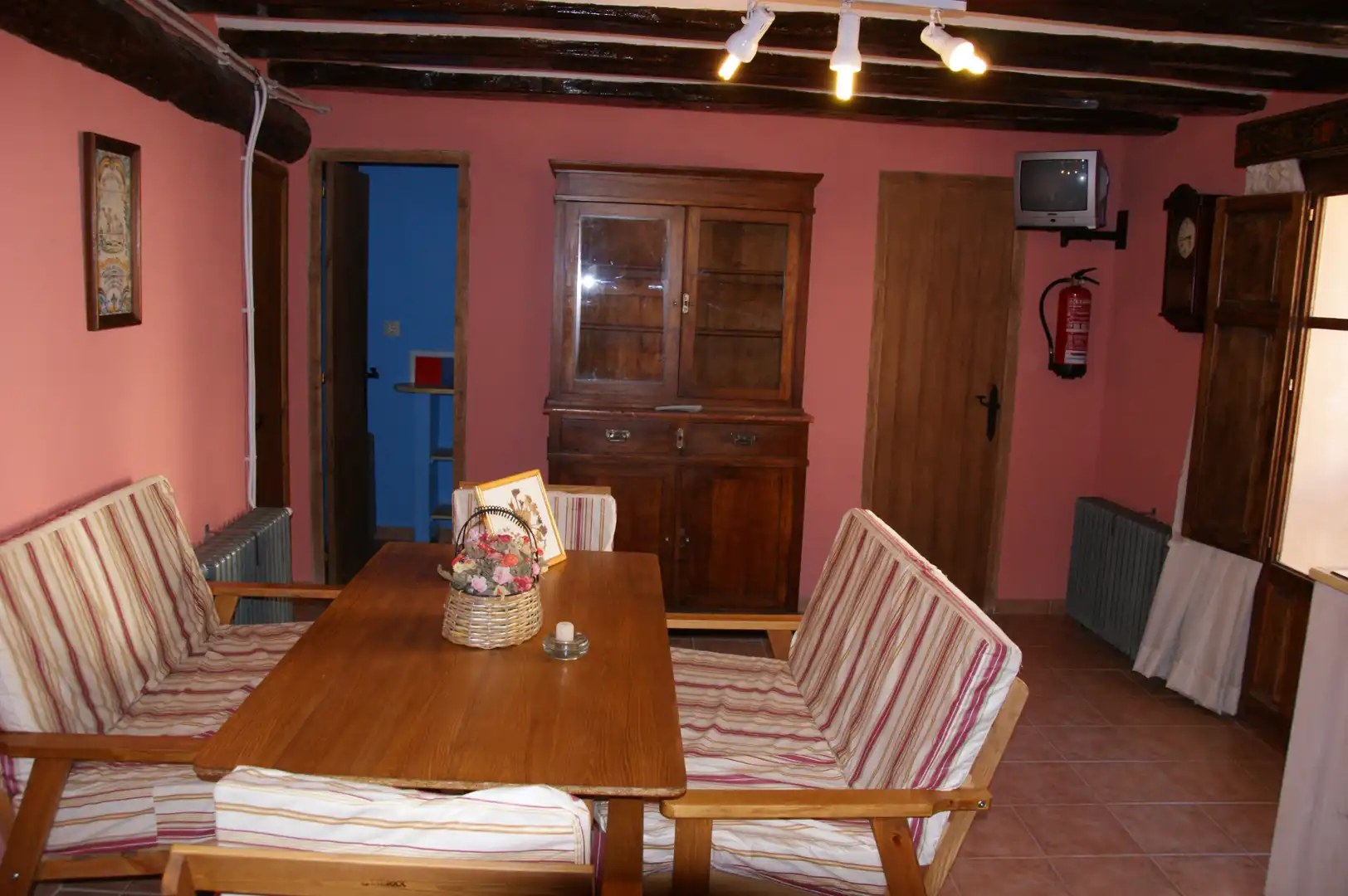 Comedor de Casa o chalet en venta en Castellote con Calefacción, Jardín privado y Amueblado