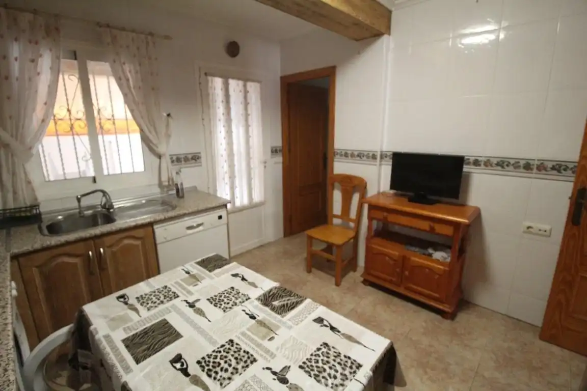 Cocina de Casa adosada en venta en Torrevieja con Aire acondicionado, Jardín privado y Terraza