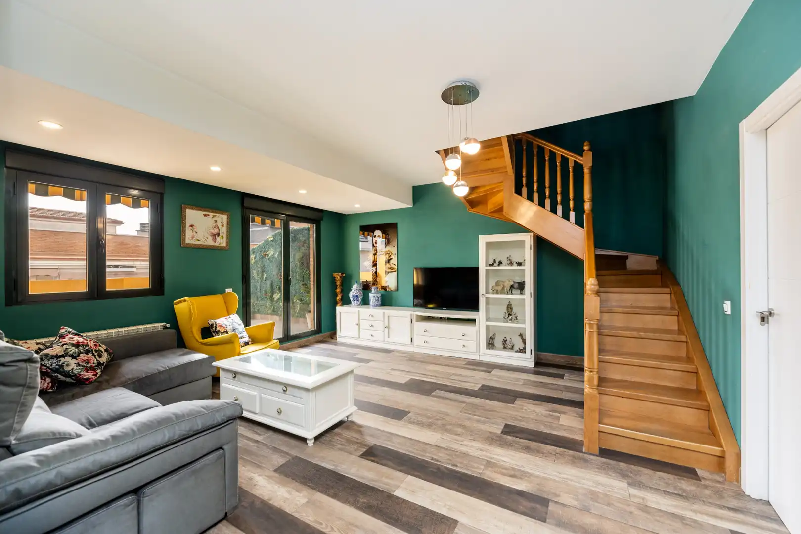Wohnzimmer von Maisonette zum Verkauf in Madrid mit Terrasse, Abstellraum und Möbliert