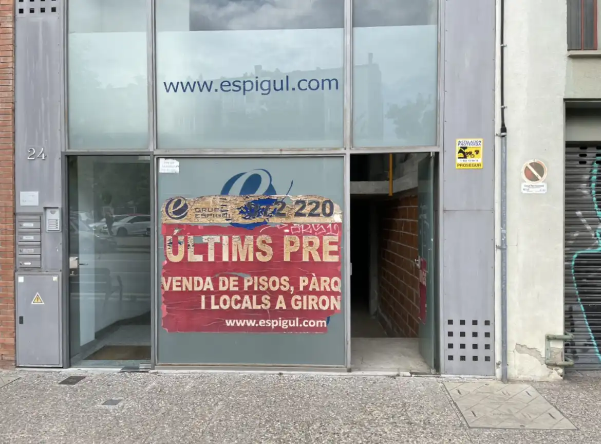 Local comercial en venta en JOAQUIM VAYREDA, imagen 6