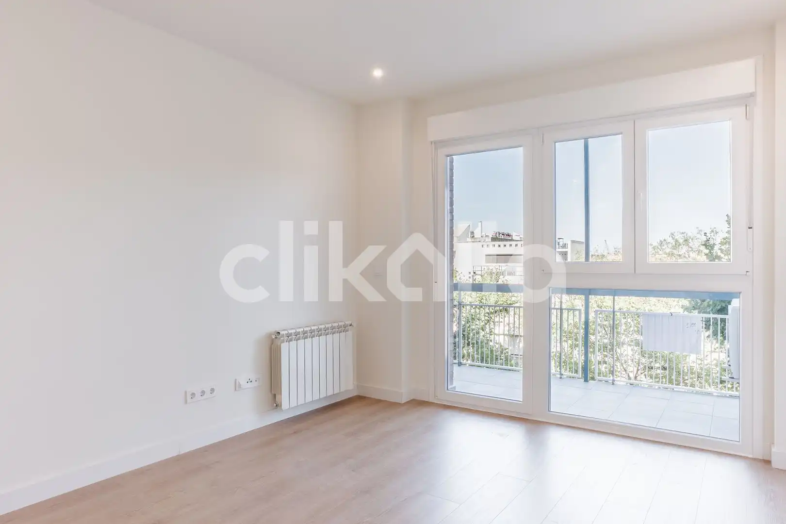 Habitación de Piso en venta en Sevilla con Aire acondicionado y Terraza