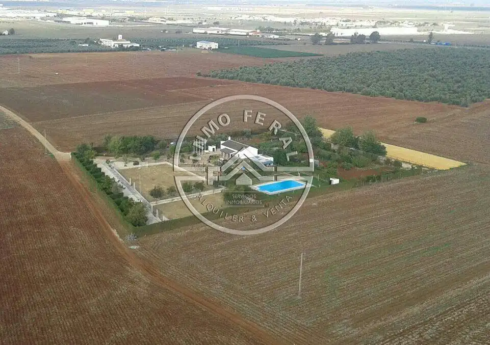 Casa rústica amb piscina en venda a Écija, imagen 2