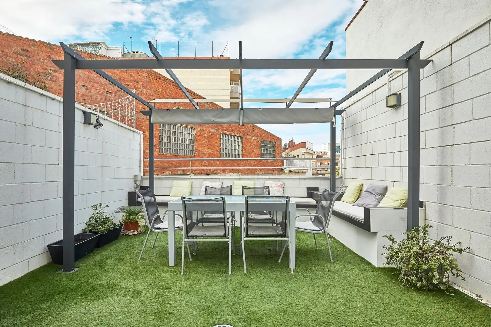 Terraza de Casa adosada en venta en Terrassa con Aire acondicionado, Calefacción y Parquet