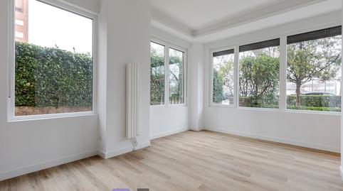 Photo 3 of Flat to rent in C. de Santiago de Compostela, Peñagrande,  Madrid Capital