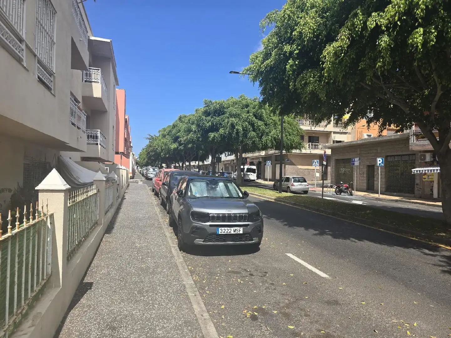 Vista exterior de Piso en venta en Arona con Trastero